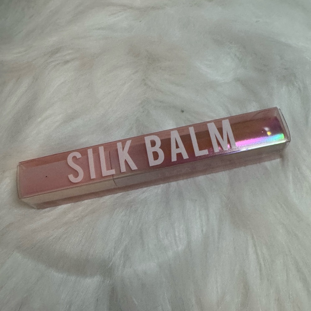 Huda Full Size Silk Balm - Shade Blush